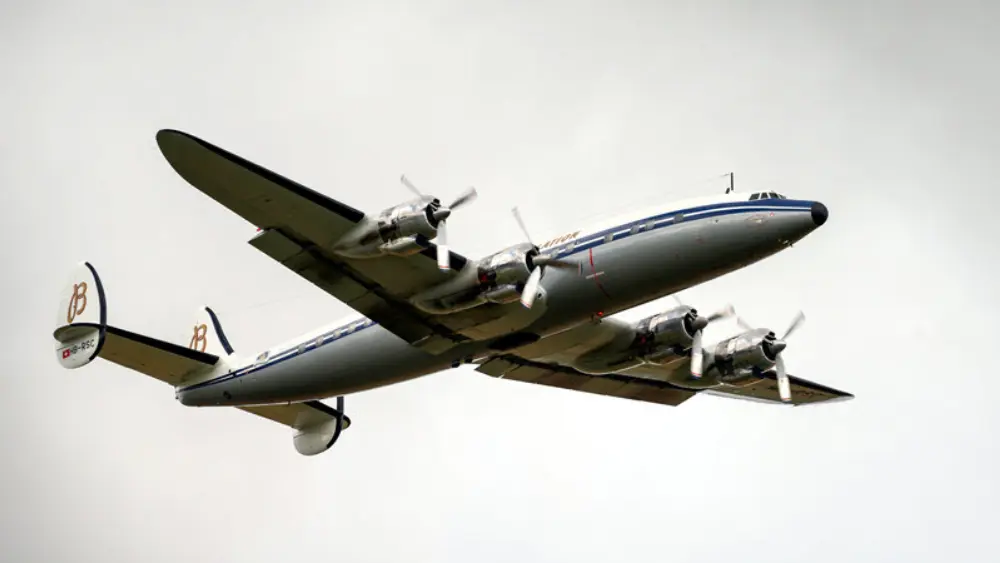 Cover image for How to Book Your Next Private Jet Charter Flight: A Complete Guide