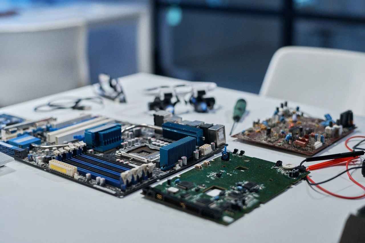 WhatsApp Image 2025-10-10 at 14.37.34 (1) (1)